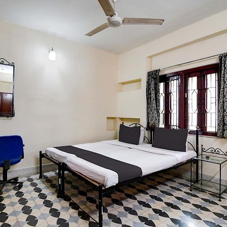 Oyo Simplex Guest House Behala Kalkutta Exterior foto